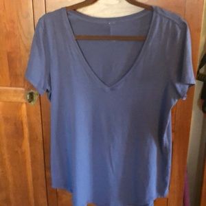 Lululemon vneck T-shirt